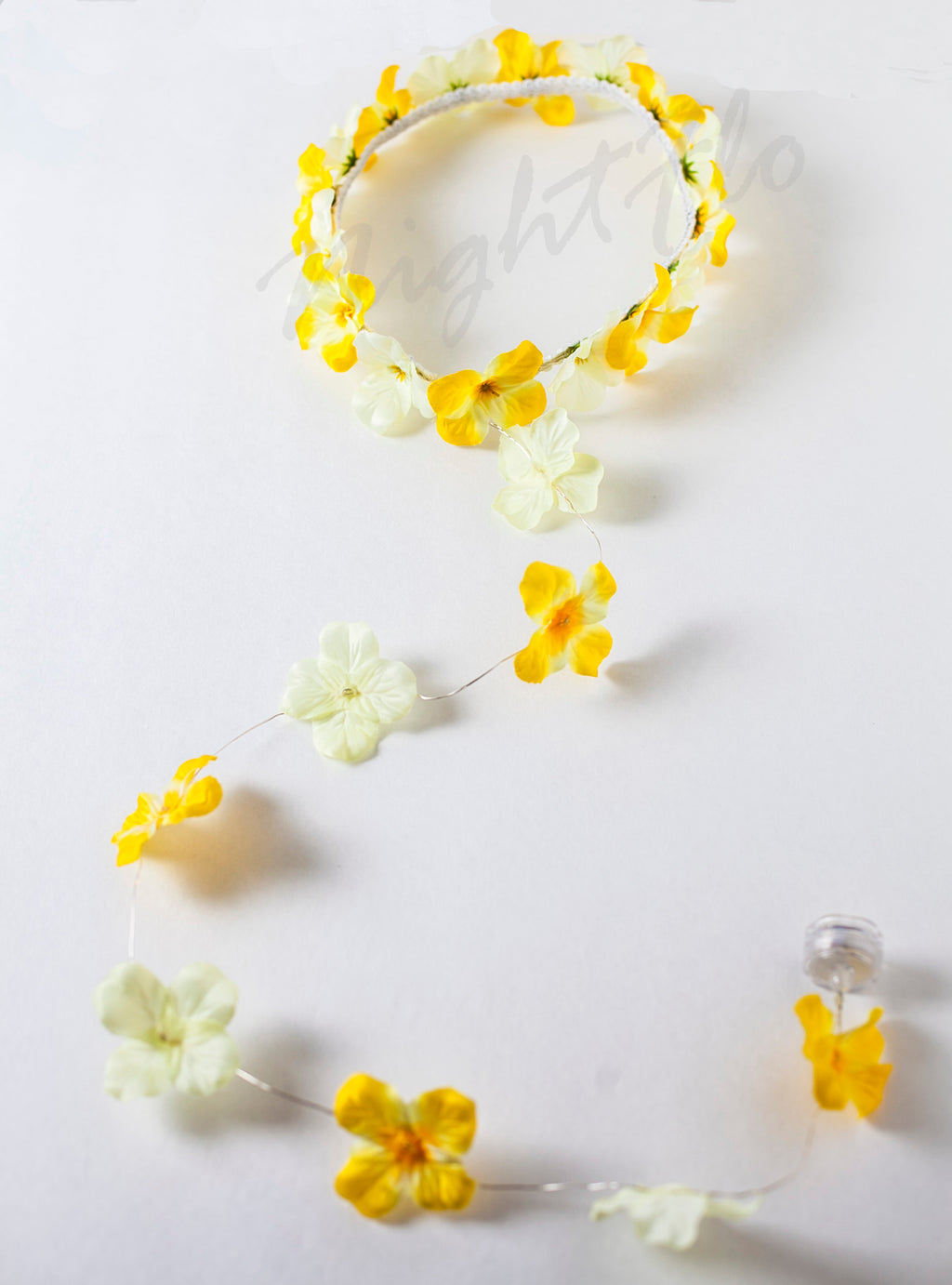 LED Light-Up Daylight Floral Crown – Glowing Yellow & White Flower Headband  Light Up Flower Crown Headband (White LED) |Music Festival| EDC (Copy)