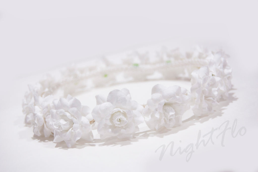 LED Light-Up White Rose Floral Crown – Glowing White Rose Blossom Headband  (White LED) |Music Festival| EDC Light-Up Bridal, Festival & Party Headpiece